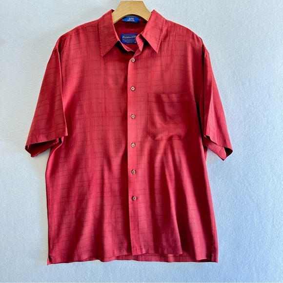 Pendleton Shirt Men's Medium Red 100% Silk Button Up Geometric Beach Casual - Picture 1 of 4